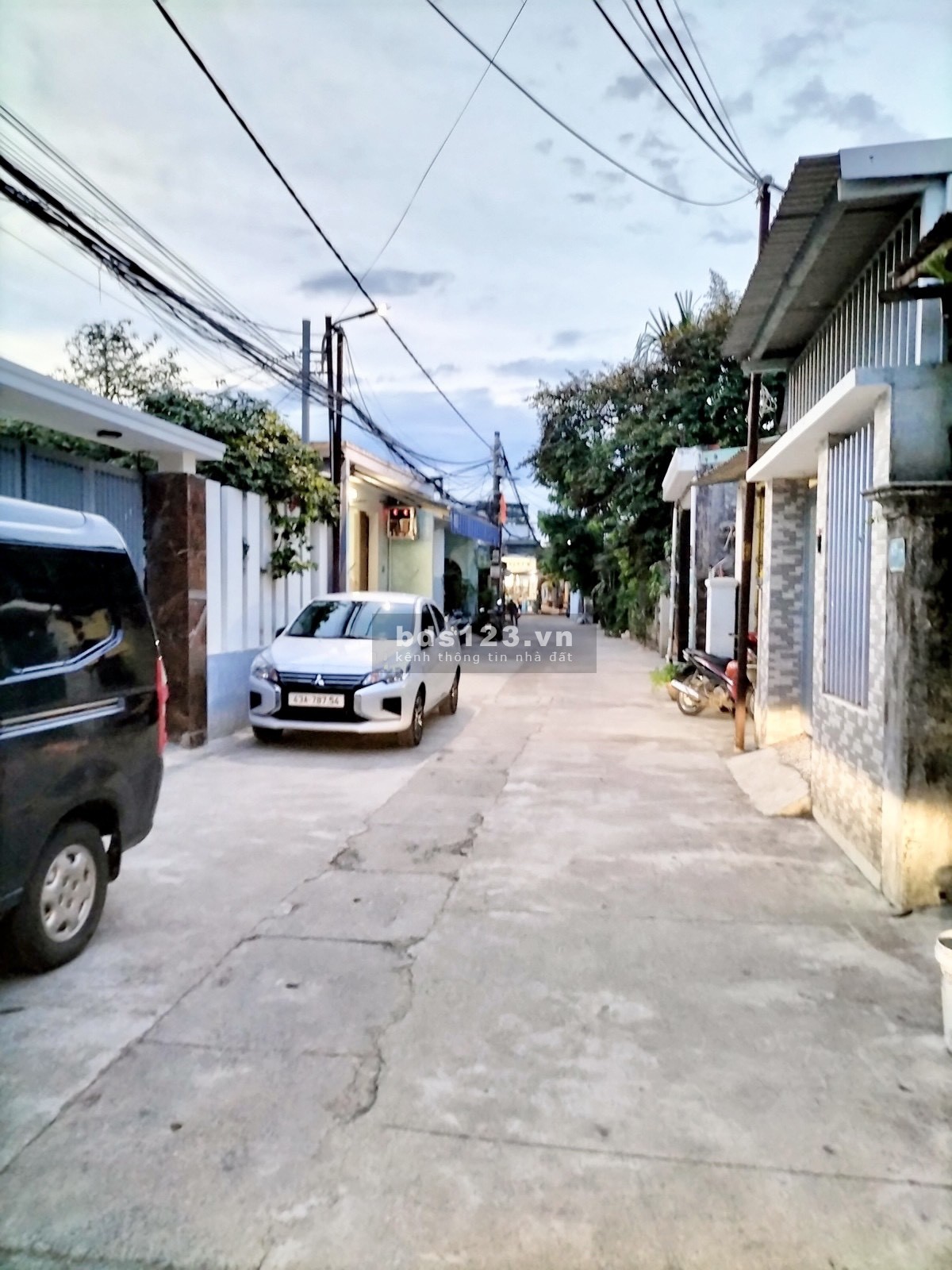 Sang Nhật định cư cần chuyển nhượng nhà Tôn Đản đẹp như hình,150m2,chỉ nhỉnh 3tỷ