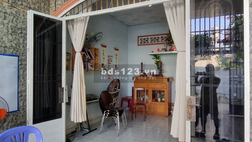 BÁN nhà 81m2- ngang 5.6m,HXH Dương Đình Hội, Quận 9. Giá chỉ 5.1 tỷ