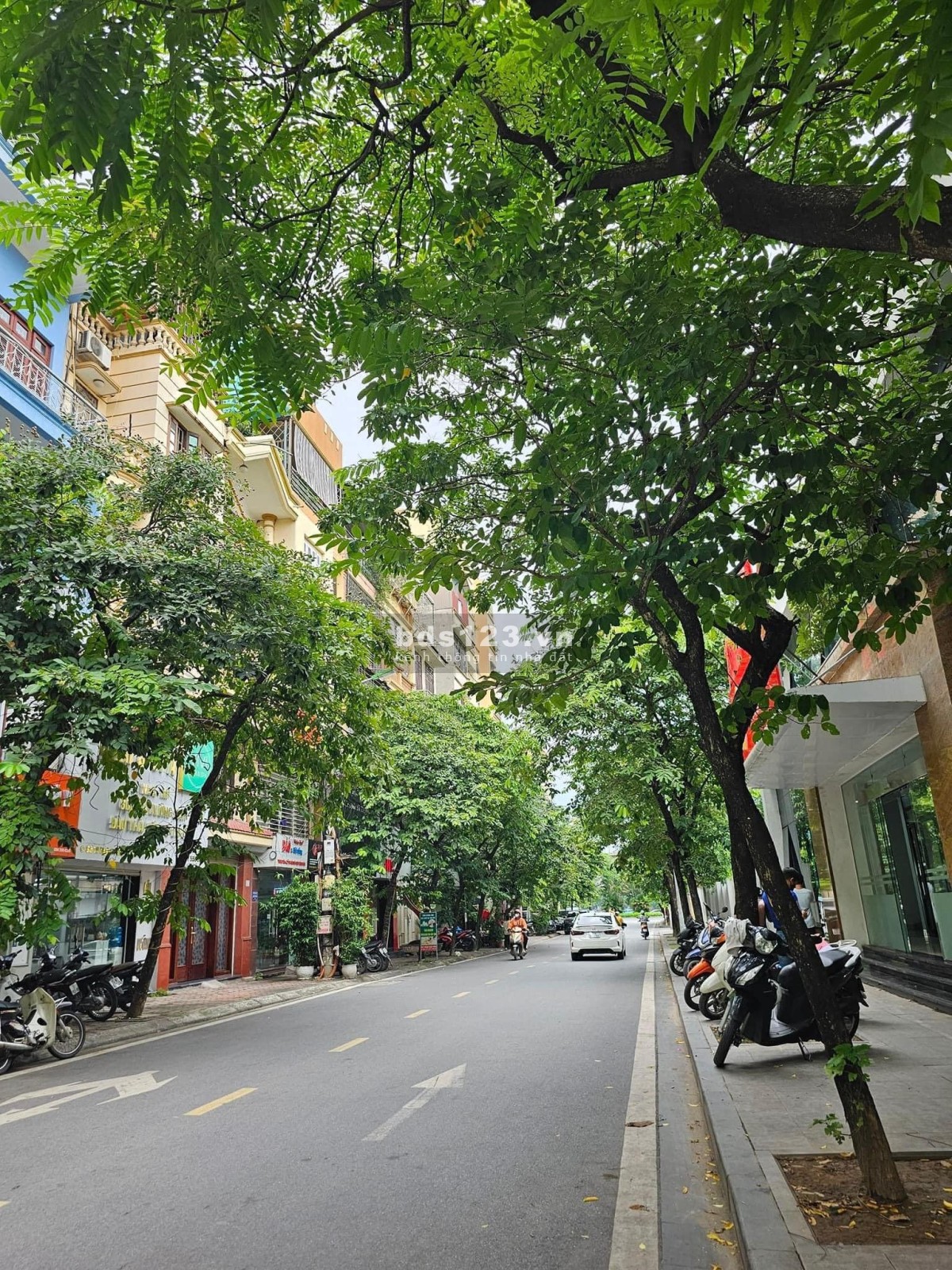SIÊU HOT BÁN NHÀ MẶT PHỐ, VỈA HÈ, HỢP VỪA Ở VỪA KINH DOANH, VĂN PHÒNG QUẬN HAI BÀ TRƯNG.