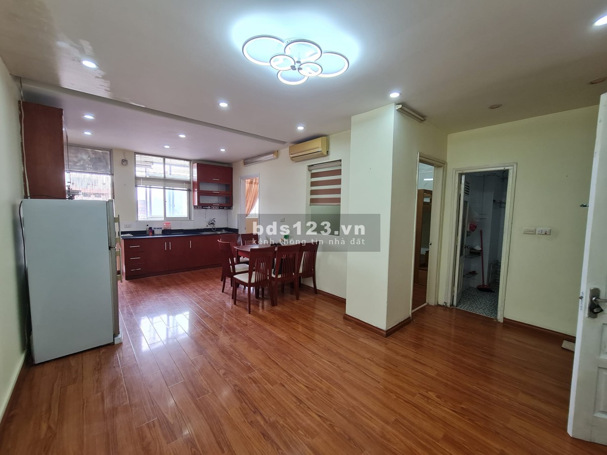 CẦN BÁN CHUNG CƯ NO1 TRẦN ĐĂNG NINH 60M 3,5TỶ THIẾT KẾ 1PK 1BẾP 2PN 1WC KHU CƯ DÂN ĐÔNG ĐÚC