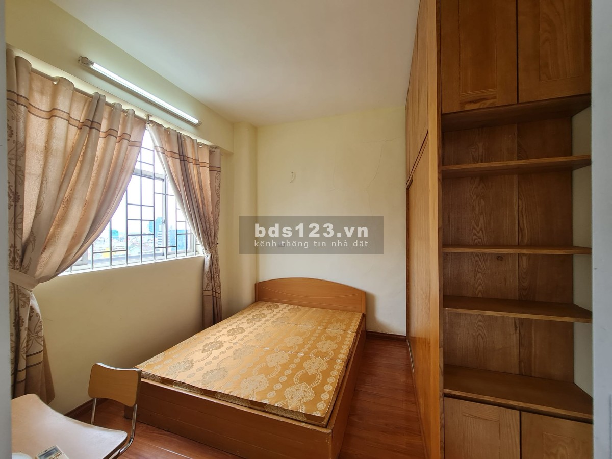 CẦN BÁN CHUNG CƯ NO1 TRẦN ĐĂNG NINH 60M 3,5TỶ THIẾT KẾ 1PK 1BẾP 2PN 1WC KHU CƯ DÂN ĐÔNG ĐÚC