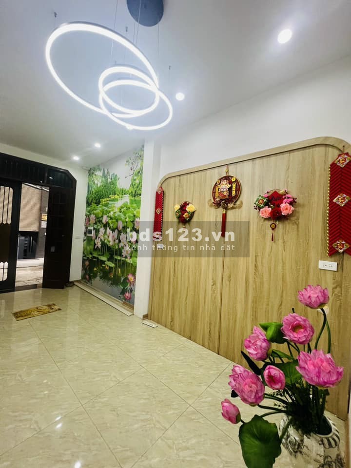 Hàng hiếm! Bán nhà Chùa bộc vị trí siêu đẹp ô tô đỗ cửa, kinh doanh chỉ có 5 tỷ