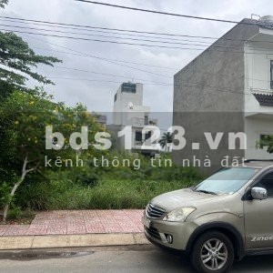 BÁN ĐẤT THỔ CƯ DT50m2 LONG PHƯỚC Q9