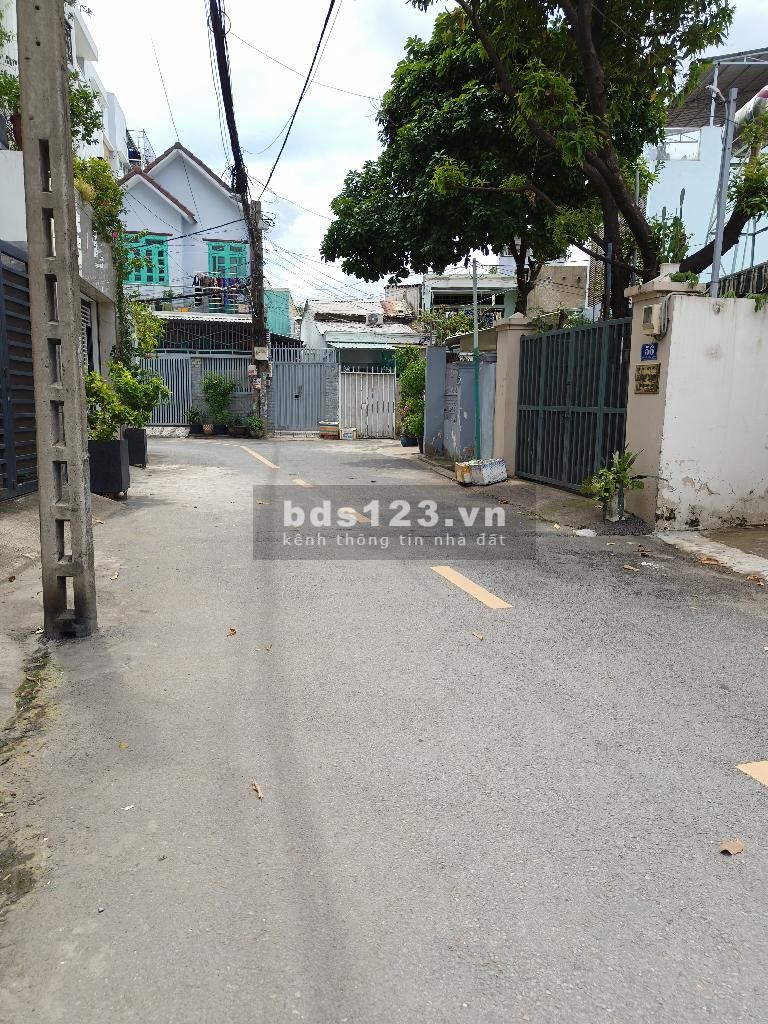 Bán nhà 61m2, 2 tầng, ngay chợ Lê Văn Thịnh, Quận 2. Giá 3 tỷ 8