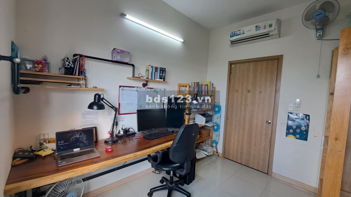 Chung cư 590 CMT8 - Quận 3 76m2 2pn 12tr/th. Nội thất đầy đủ như hình