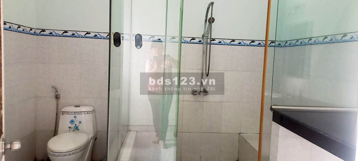 BÁN NHÀ CHÍNH CHỦ KHU ĐÔ THỊ GẦN KHU CÔNG NGHIỆP GIÁ 10 TỶ