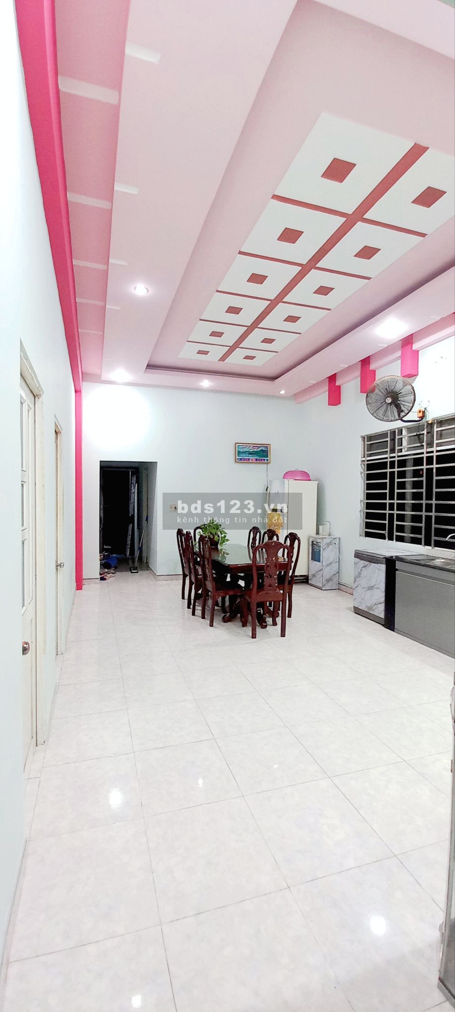 BÁN NHÀ CHÍNH CHỦ KHU ĐÔ THỊ GẦN KHU CÔNG NGHIỆP GIÁ 10 TỶ