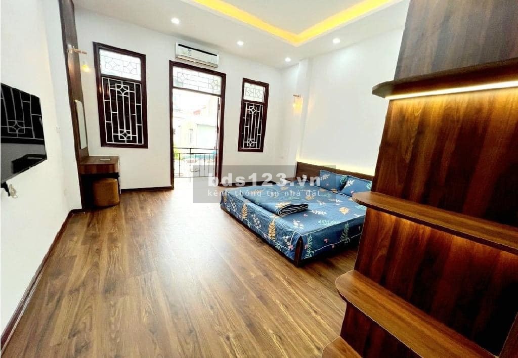 Nhà đẹp, 4 tầng, Phố Tân Mai, gần ô tô, tiện ích vô vàn, an sinh đỉnh, 46m2 chỉ hơn 5 Tỷ