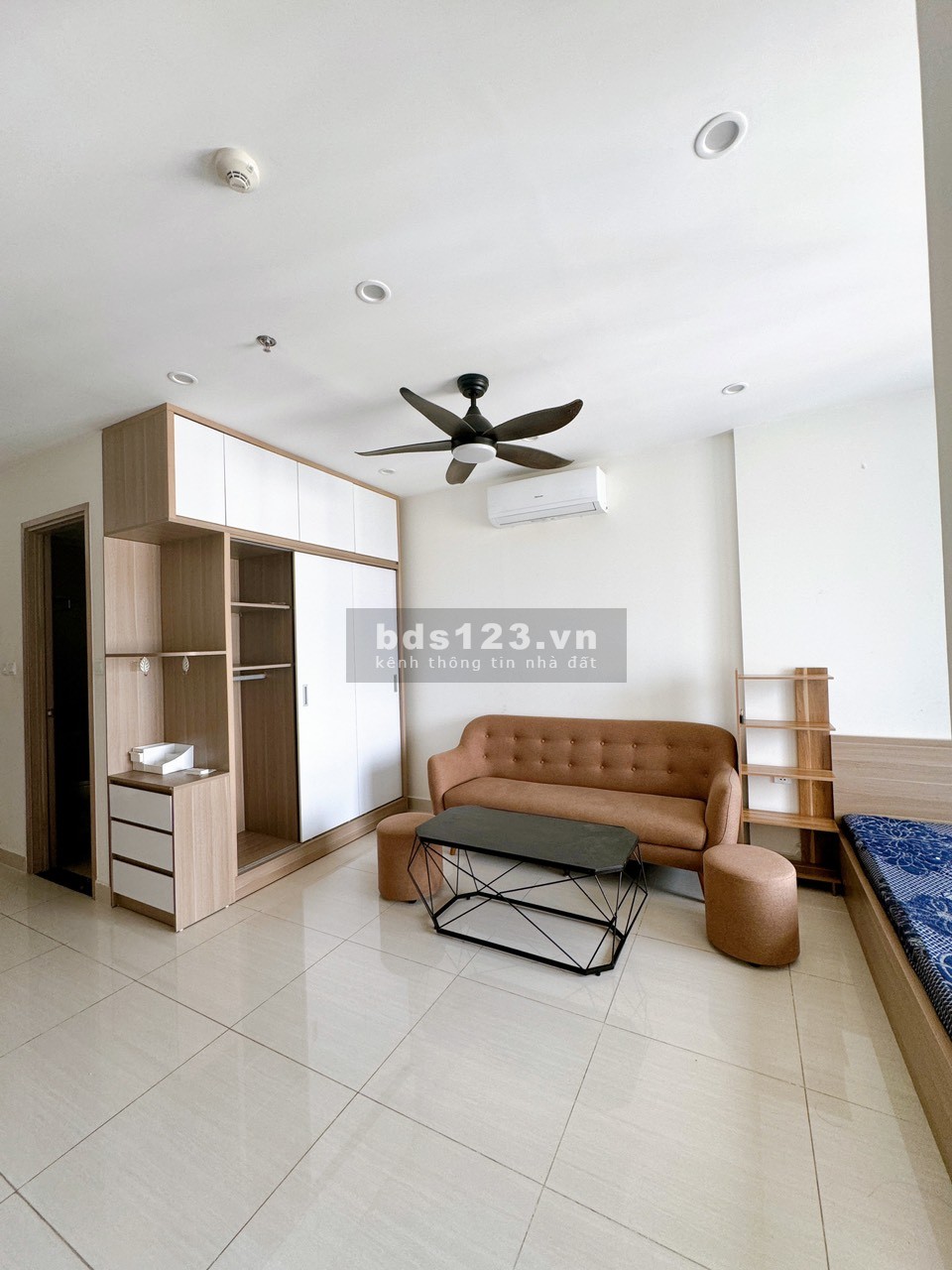 Bán căn hộ studio Tòa GS- Vinhomes Smart City Tây Mỗ-28m2- Full nội thất- Gía 1.730 tỷ bp