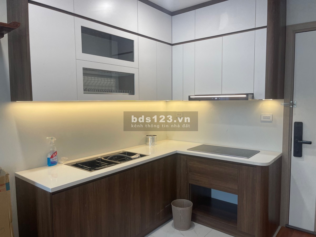 Bán căn hộ chung cư 2N1VS-54M2 - Tòa Imperia- Full nội thất cao cấp- Gía 3.280 tỷ bp