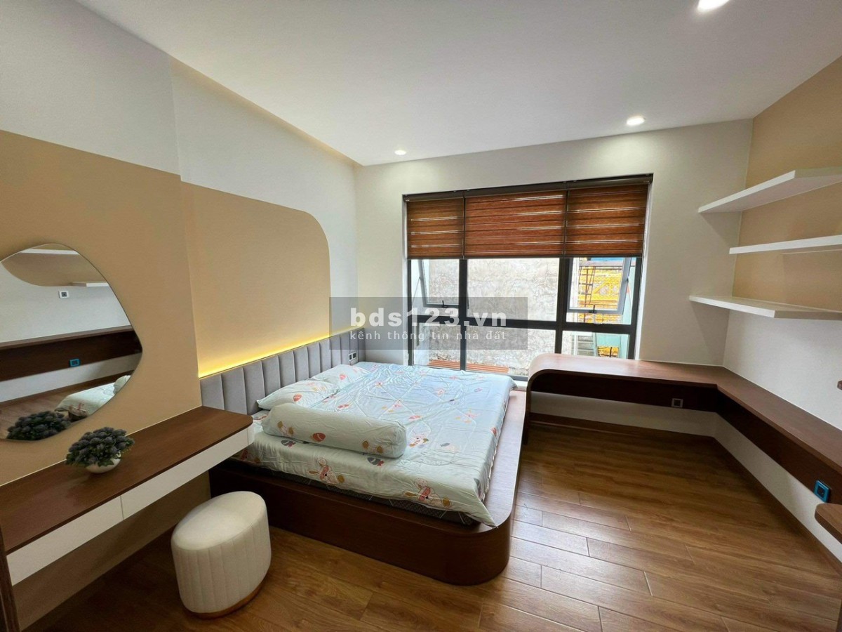 BÁN NHÀ 1 TRỆT 2 LẦU Ở ĐƯỜNG ÍCH THẠNH, LÒ LU