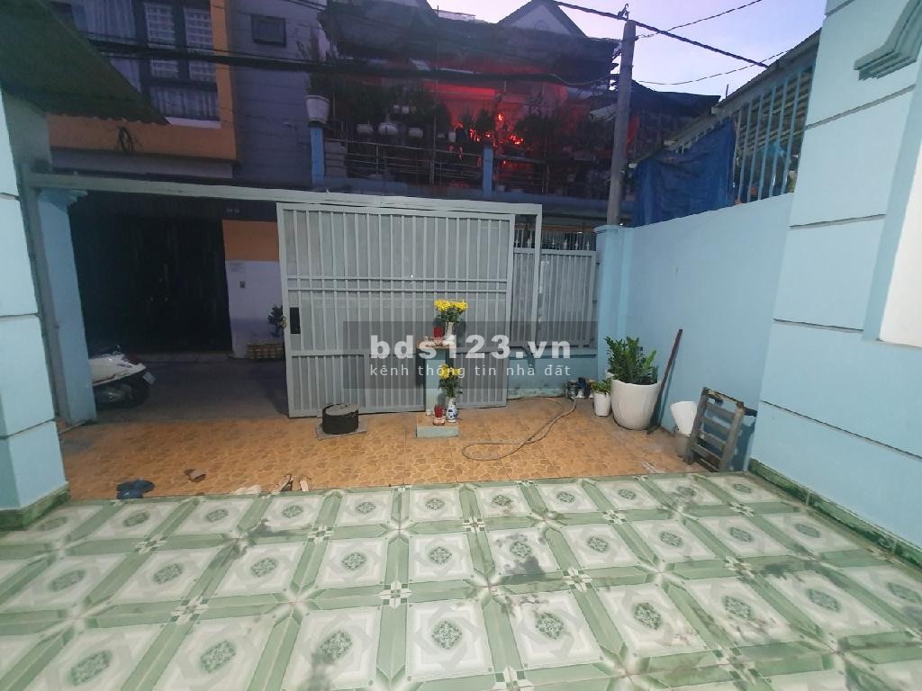 Bán nhà 64m2, Hẻm oto thông, cạnh BV Lê Văn Thịnh, Q2. Giá nhỉnh 4 tỷ