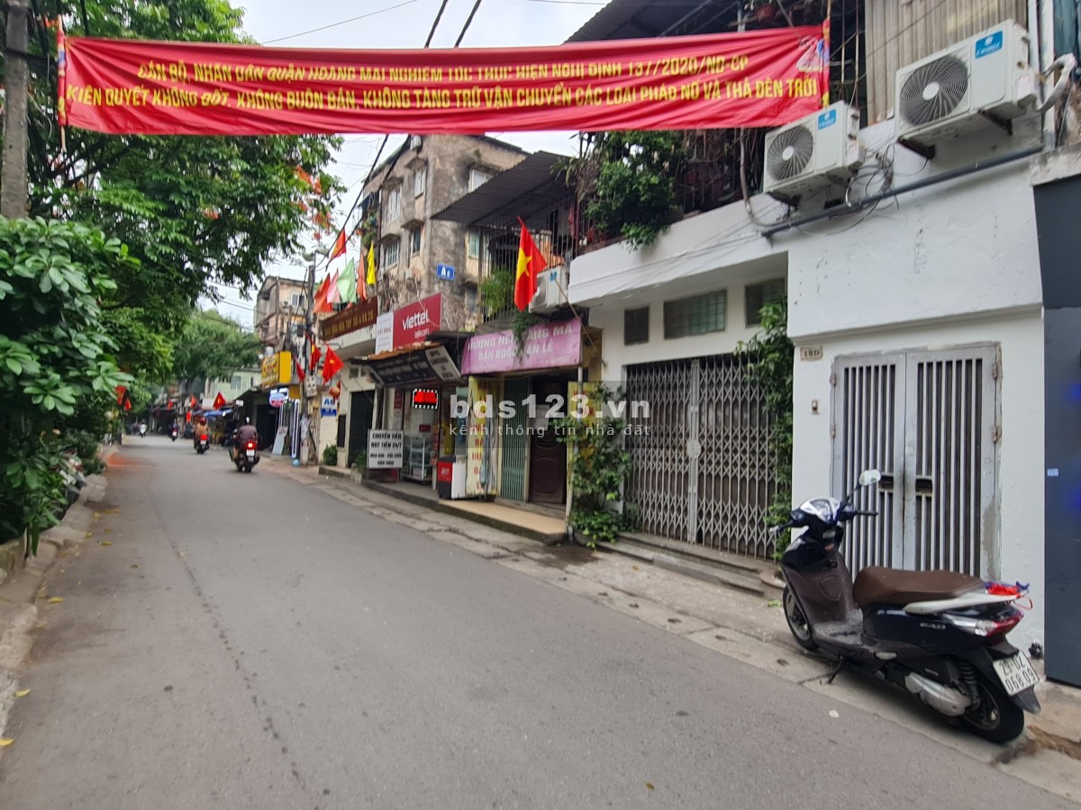 Chính chủ rao bán căn tập thể tầng 1 - Mặt đường lớn