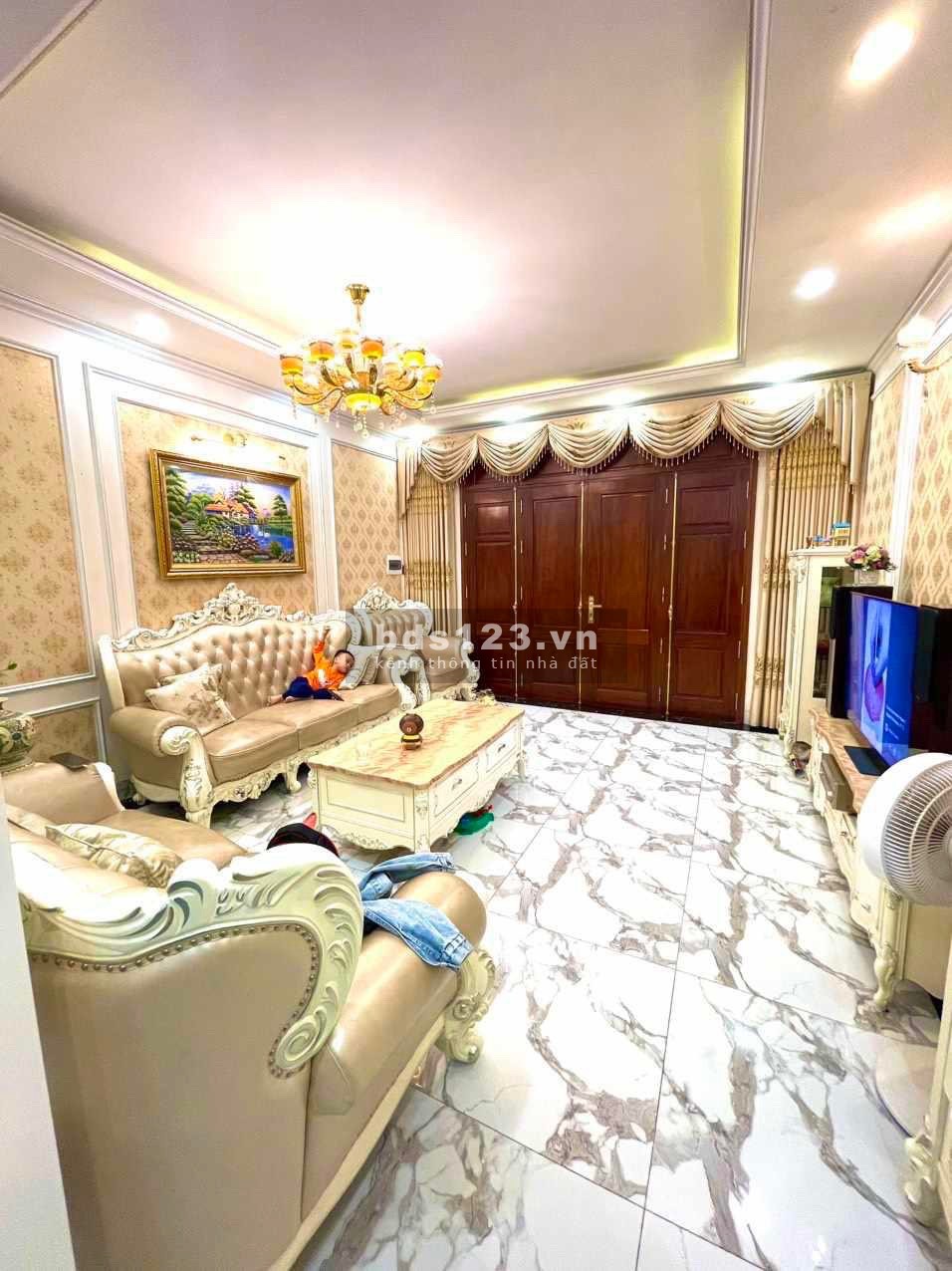 Nhà Riêng Bạch mai ngõ ô tô tránh, điện tích 59 m2, 4 tầng 11.5 tỷ.