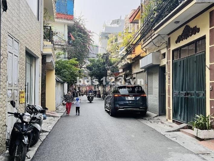 BÁN NHÀ ĐẸP, HIẾM ĐÌNH THÔN 44m2, OTO TRÁNH, 3 BƯỚC RA PHỐ - GIÁ CHỈ HƠN 6Tỷ