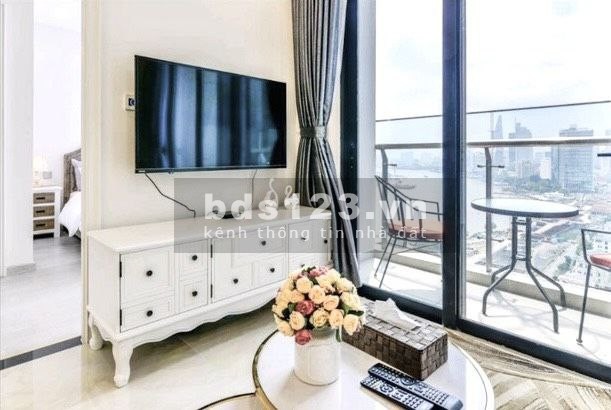 Cho thuê căn hộ 2 phòng ngủ đầy đủ nội thất giá chỉ 23tr/tháng tại Vinhomes Golden River