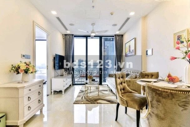 Cho thuê căn hộ 2 phòng ngủ đầy đủ nội thất giá chỉ 23tr/tháng tại Vinhomes Golden River