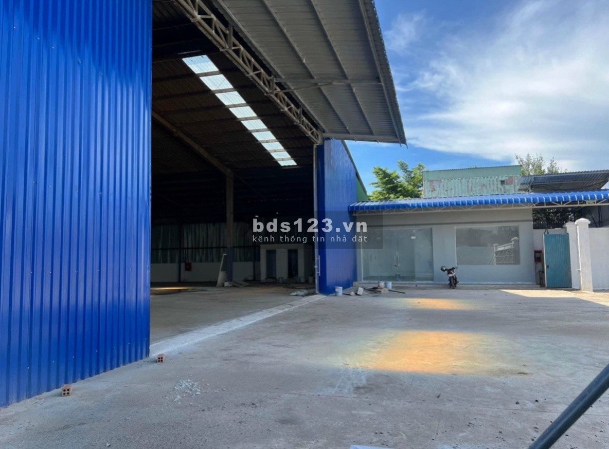 Cho thuê kho xưởng 2500m2 Suối Sao, Trảng Bom, Đồng Nai.