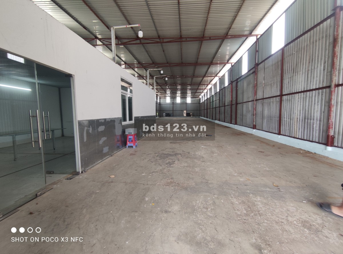 Cho thuê kho xưởng 650m2 đường 11, Phường Long Bình, Quận 9