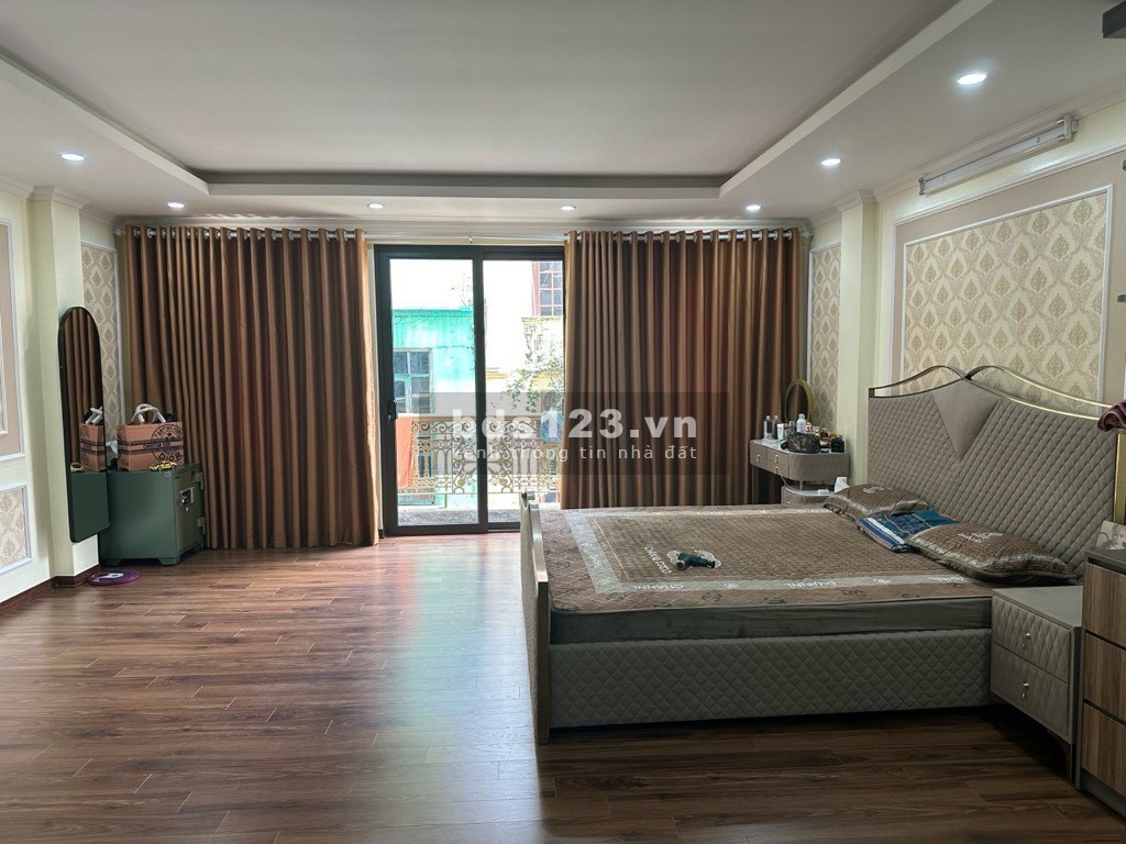 BÁN NHÀ 7 TẦNG THANG MÁY TRUNG TÂM HAI BÀ Ô TÔ VÀO NHÀ Ở, KINH DOANH, VĂN PHÒNG.