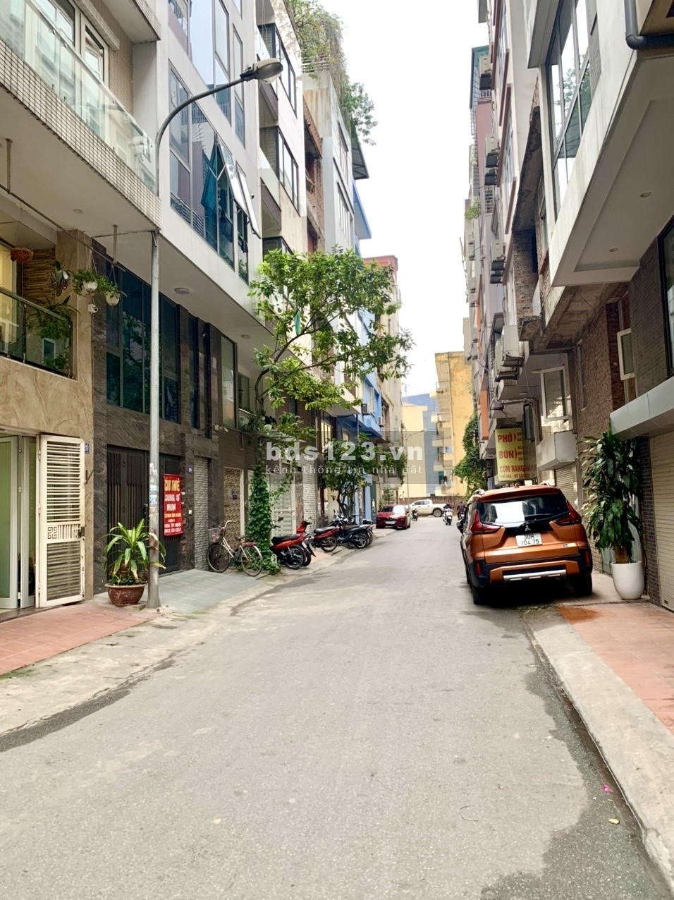 Chính chủ cho thuê nhà làm văn phòng khu vực Mai Dịch, Cầu Giấy, Hà Nội