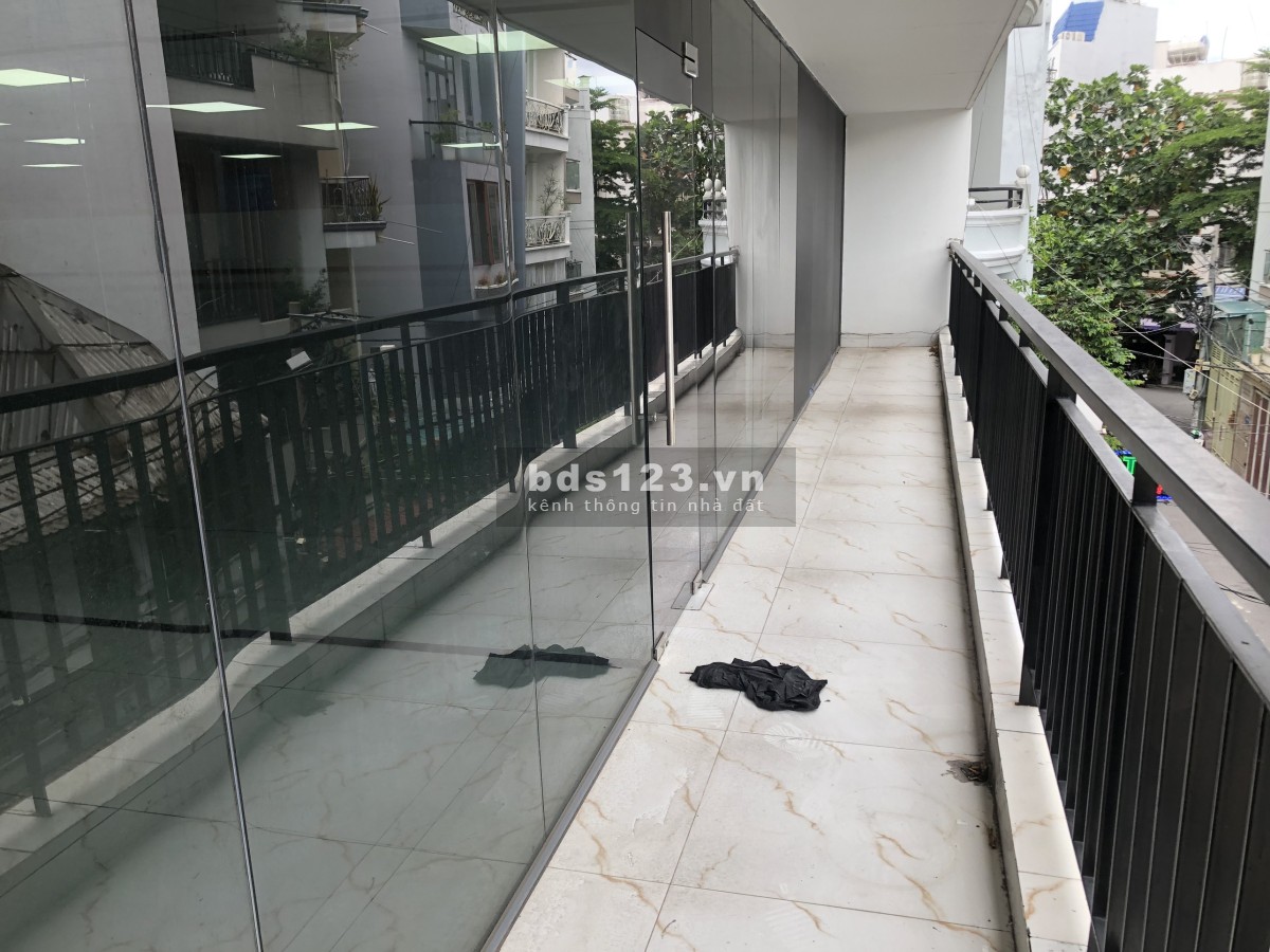 Cần cho thuê văn phòng tầng 3 diện tích 250m2 giá 40 triệu