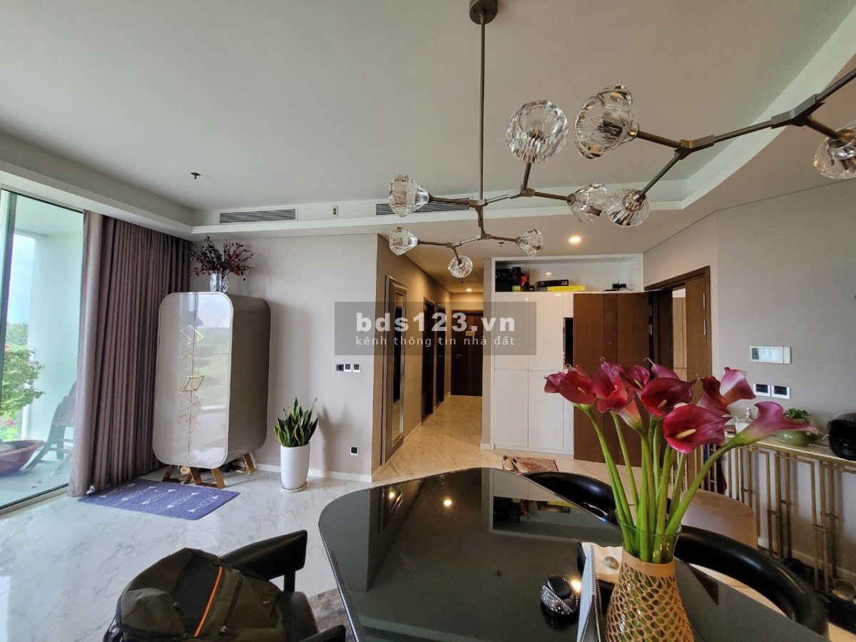 Bán căn hộ 3PN Sarica Sala, view công viên, giá 22.2 tỷ