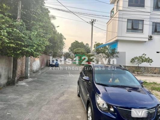 Bán đất đấu giá X7 Nguyên Khê Đông Anh DT: 85.9m, Giá 5.xx /m khu đất với tiềm năng tăng giá cao