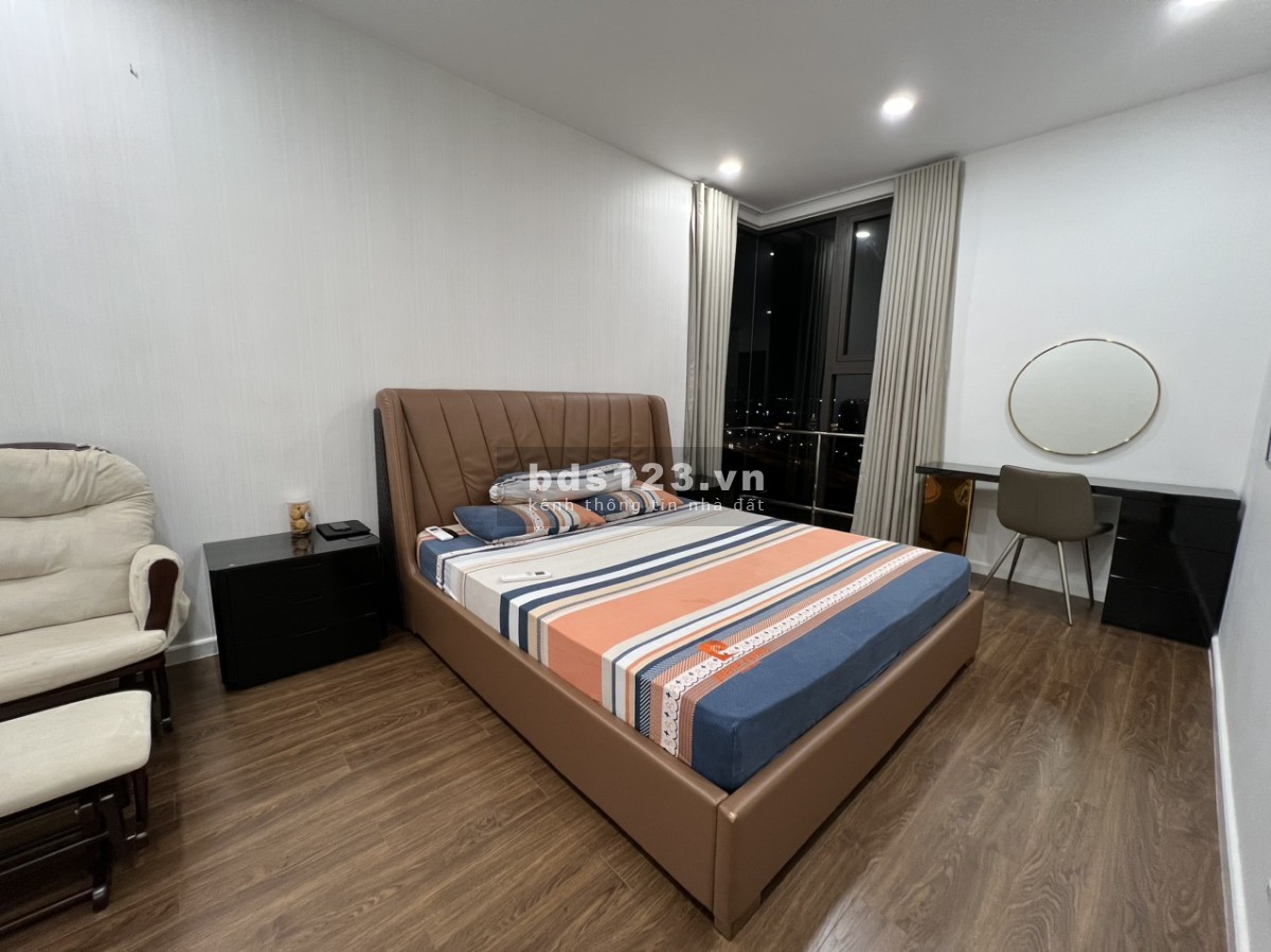 Căn góc 03PN, 100M2 View toàn TP, xa khu vực tập kết rác.