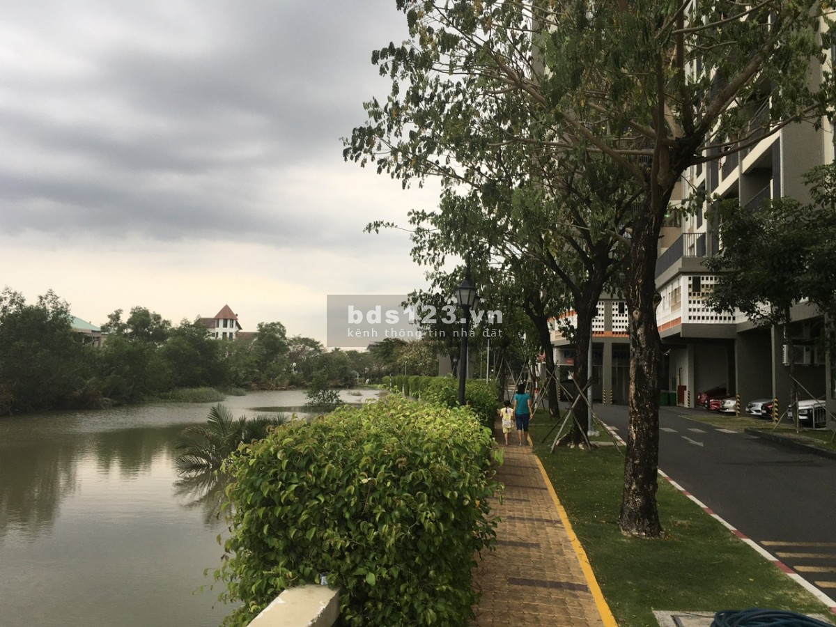 Căn góc 03PN, 100M2 View toàn TP, xa khu vực tập kết rác.