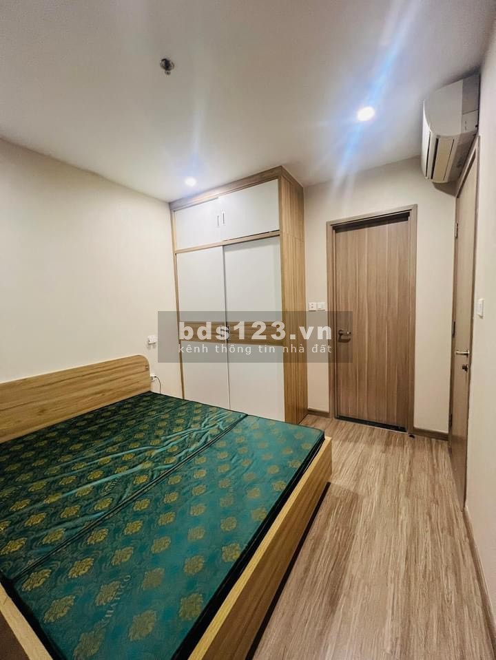 chính chủ cần bán căn 3PN 2VS dt 75m2 tại tòa saphire vinhome oceanpark 1 LH :0379220121