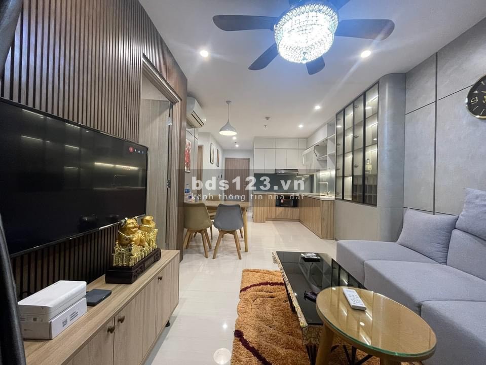 chính chủ cần bán căn 3PN 2VS dt 75m2 tại tòa saphire vinhome oceanpark 1 LH :0379220121