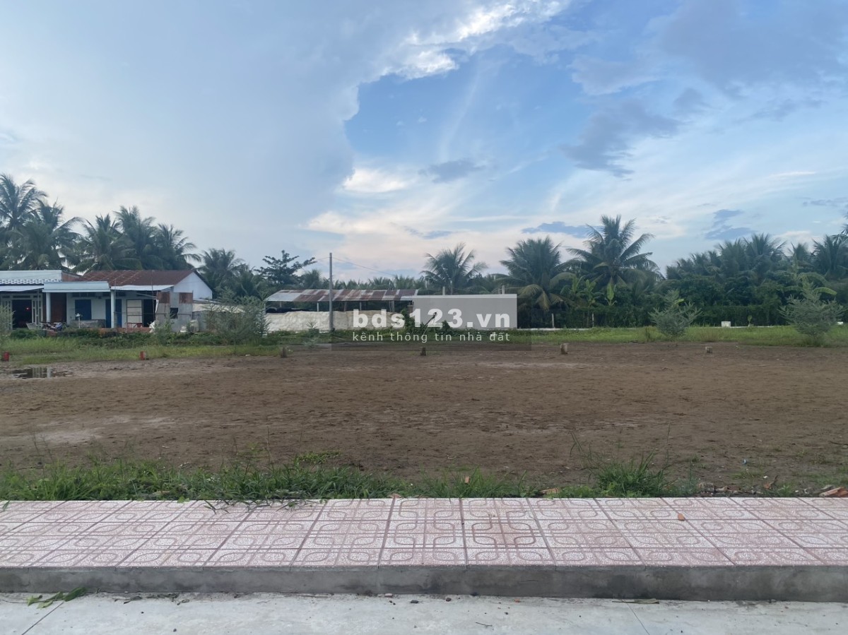 100m2 Đất Mặt Tiền Mỹ Phong Tiền Giang