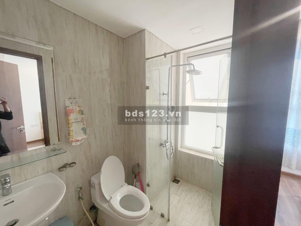Chung cư IDICO- Phường Hòa Thạnh- Tân Phú 2pn, 71m2 giá thuê 11tr. Full nội thất như hình, căn góc