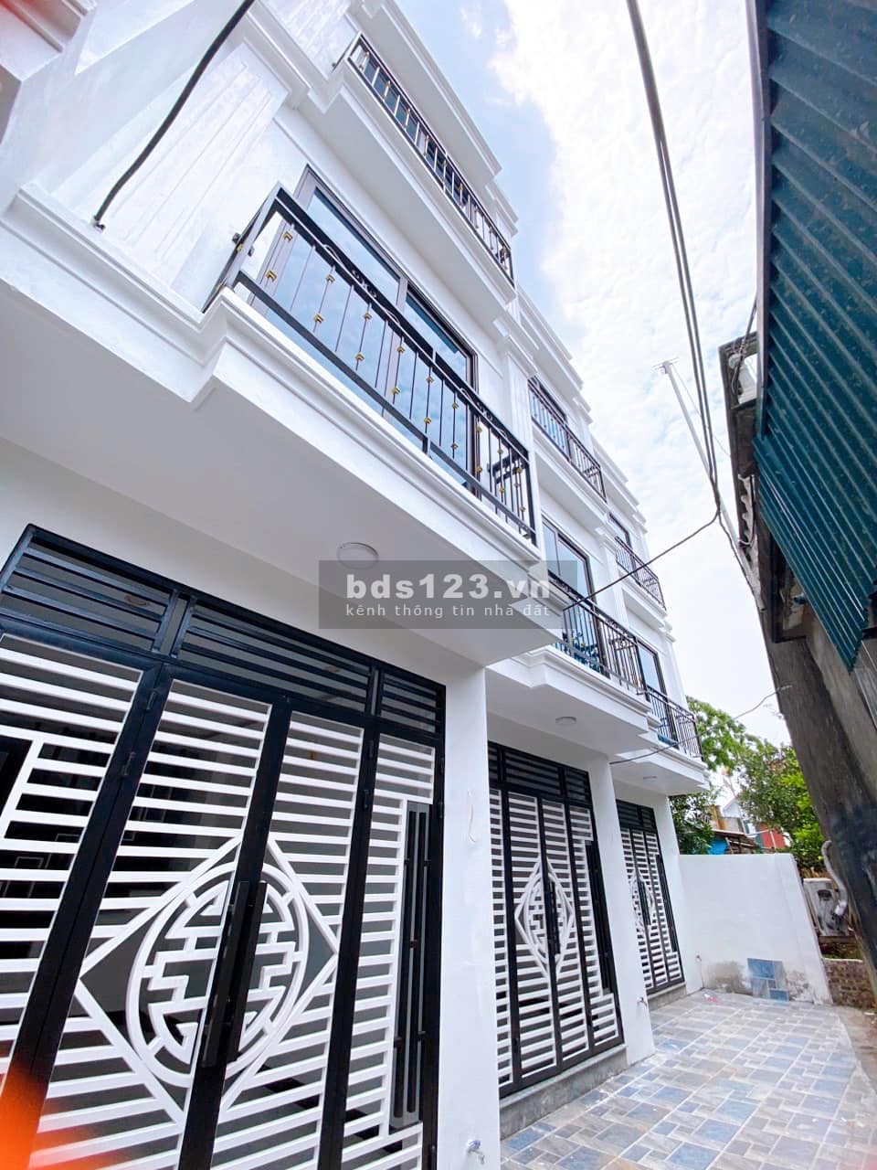 Nhanh tay 2,55tỷ có ngay nhà mới 3Tx41m2, 5p ra Trạm bơn Yên Nghĩa, KĐT Đô Nghĩa, Yên Nghĩa