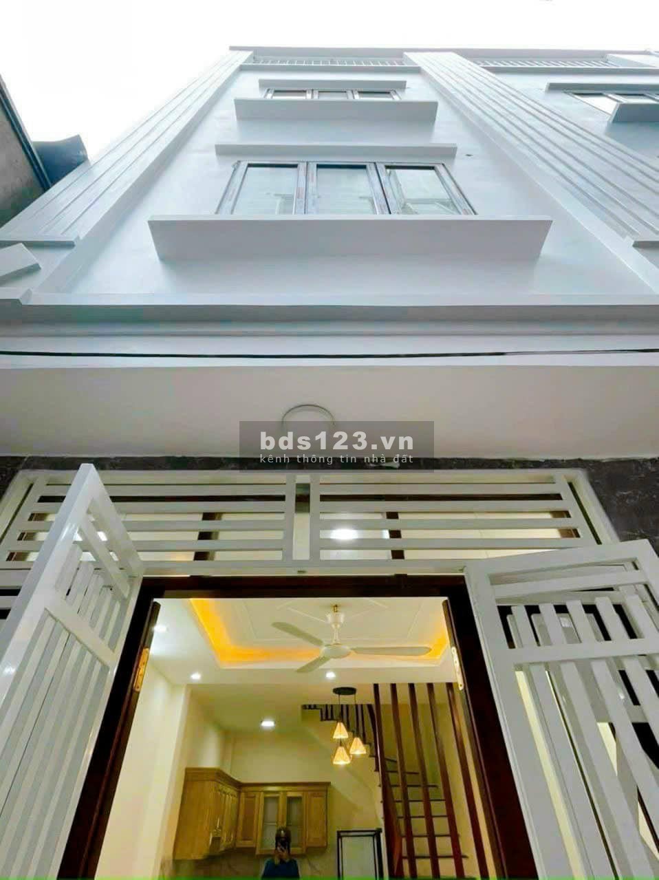 Bán nhà 3T*34m2, ô tô đỗ cửa, ngay cuối Biên Giang, Hà Đông. Giá 1,72tỷ