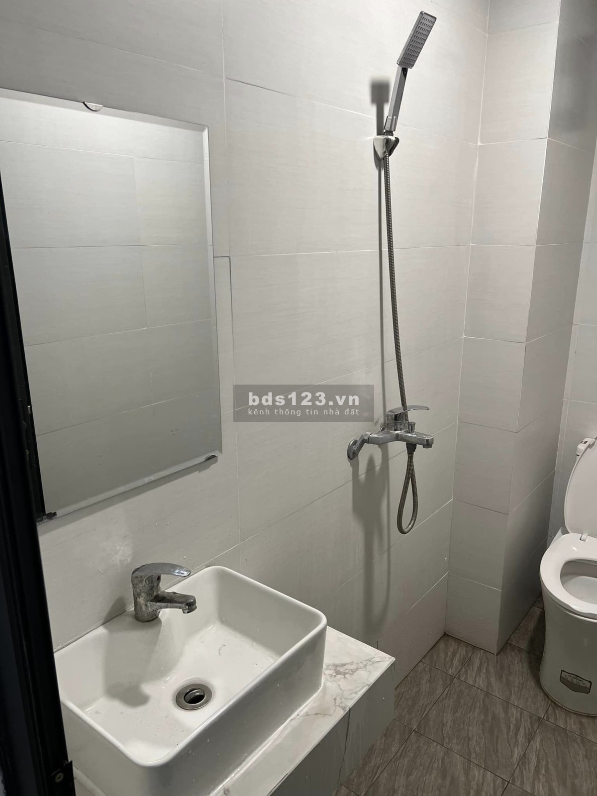 Chính chủ cần bán căn chung cư mini 50m2 ở đường Hoàng Mai. Giá 1tỷ550