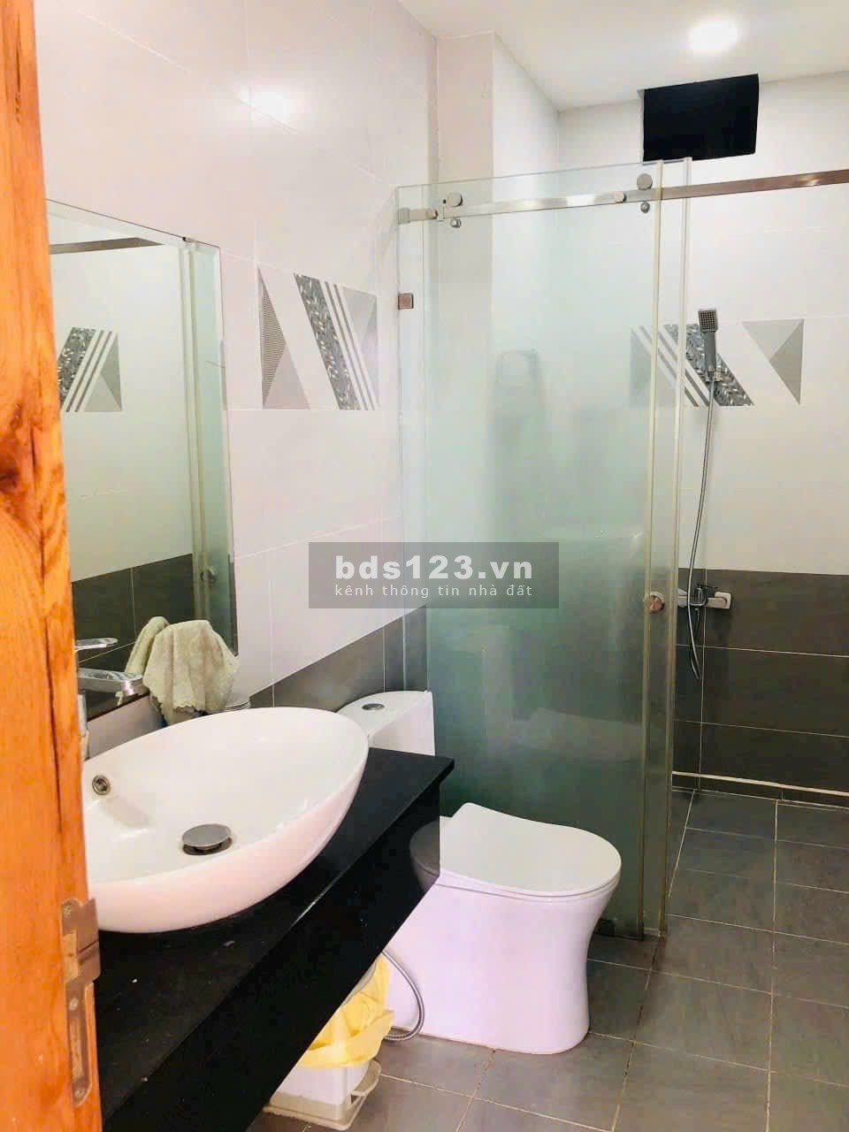Bán nhà An Phú Quận 2 khu 30ha (30 mẫu) đường Song Hành TP Thủ Đức (80m2) 13.5 tỷ