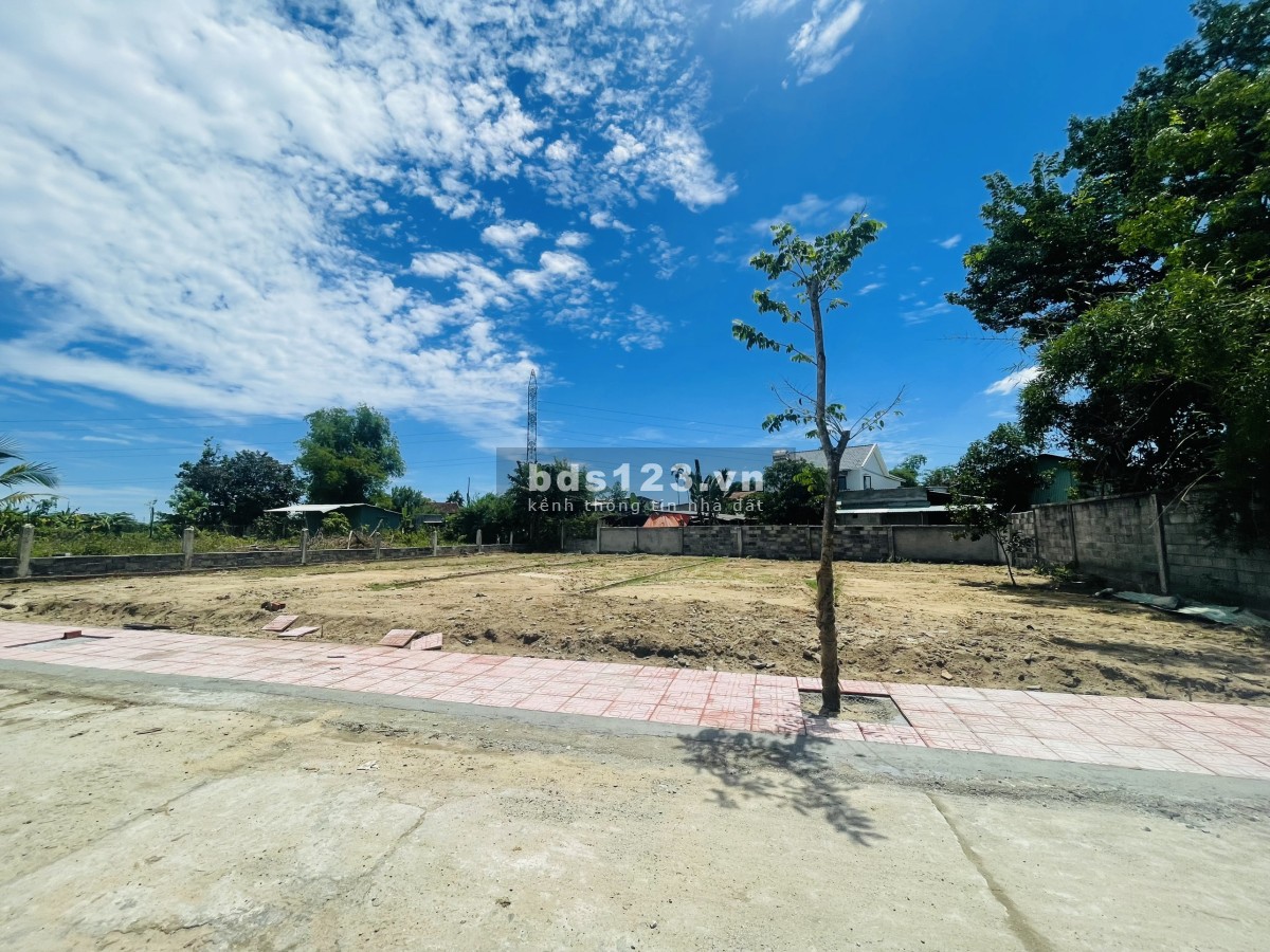 Bán Đất Phố Chợ Trường Xuân Tam Kỳ Chỉ 1,118 Tỷ. Ngay Khu Phố Chợ Trường Xuân