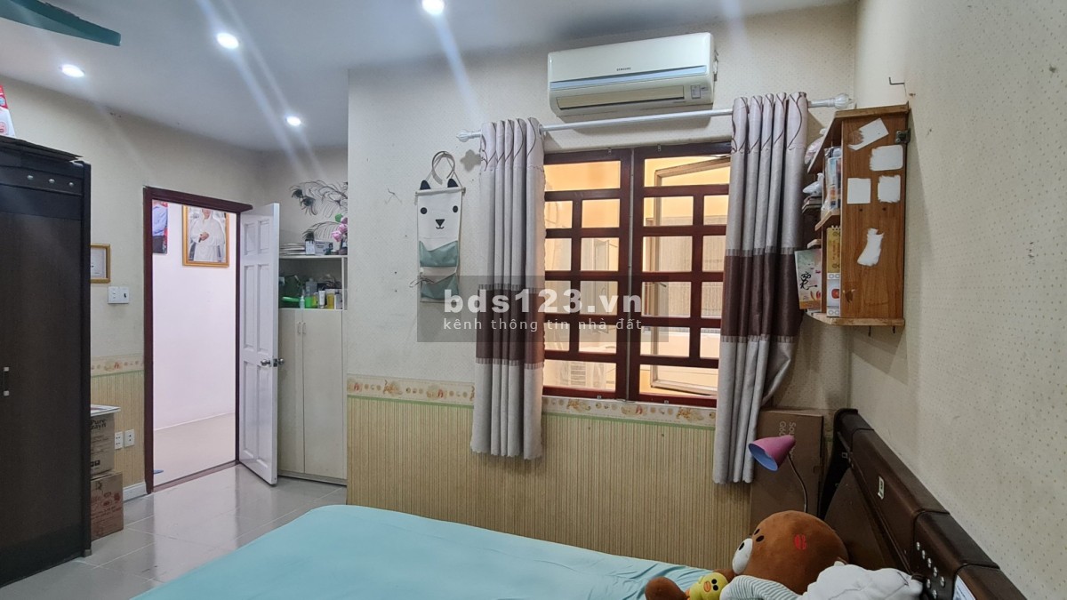 Chung cư 44 Đặng Văn Ngữ - Phường 10 - Phú Nhuận 75m2 13tr 2pn, 2wc. Nội thất đầy đủ, nhà mát mẻ