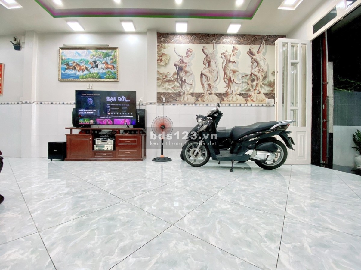 NHÀ ĐẸP HẺM LÊ VĂN LƯƠNG - PHƯỜNG TÂN HƯNG - Q7 - 80M2 - 6,4 TỶ