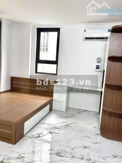 GẦN PHỐ - NGÕ XUÂN THỦY TRUNG TÂM - NGÕ TO - NHÀ ĐẸP Ở NGAY - TIỆN ÍCH NGẬP TRÀN