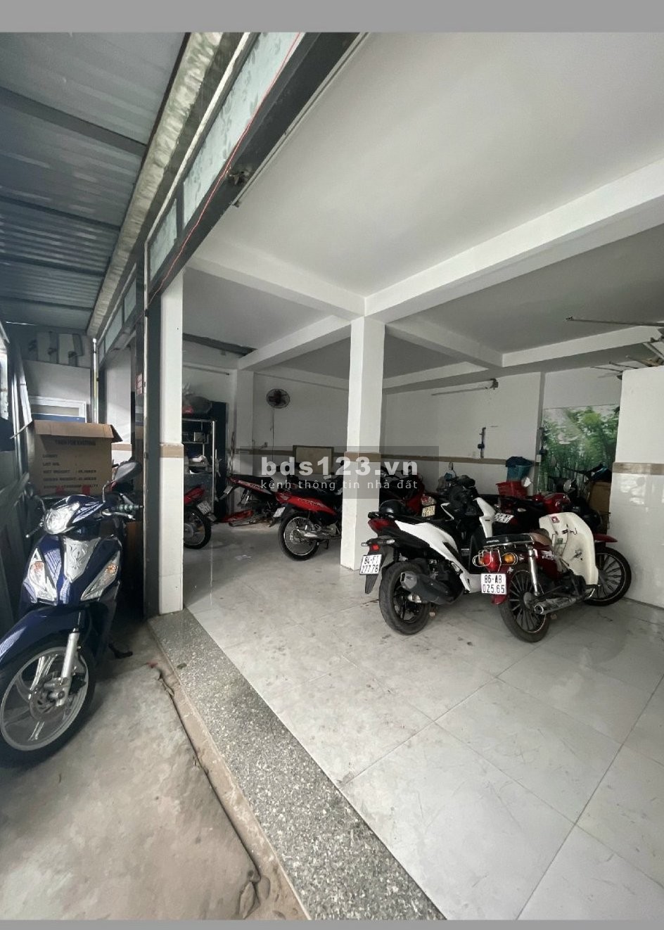 MTKD Trịnh Đình Trọng, Hoà Thạnh. DT: 7,1x19m, Lửng+3 Lầu, Giá 16,5 Tỷ