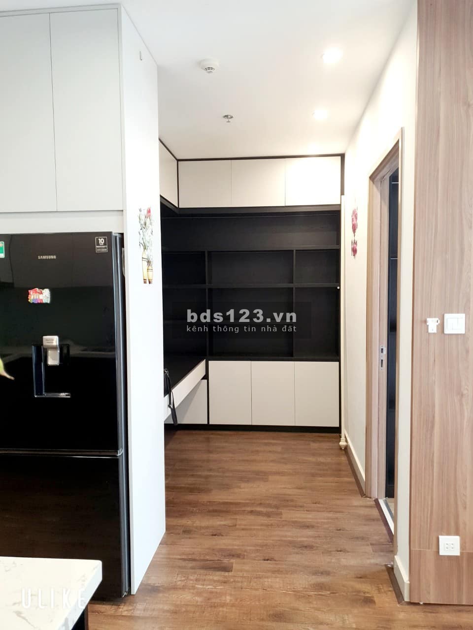 Bán 1N+ - Trung tâm dự án Vinhomes Smart City 2.560 tỷ bao phí, Full nội thất đẹp