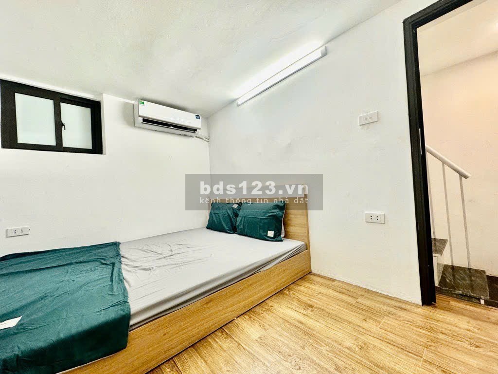 Chính chủ cần bán nhà ngõ 201 Đê Tô Hoàng 18m x4 tâmg, giá 2.35 tỷ