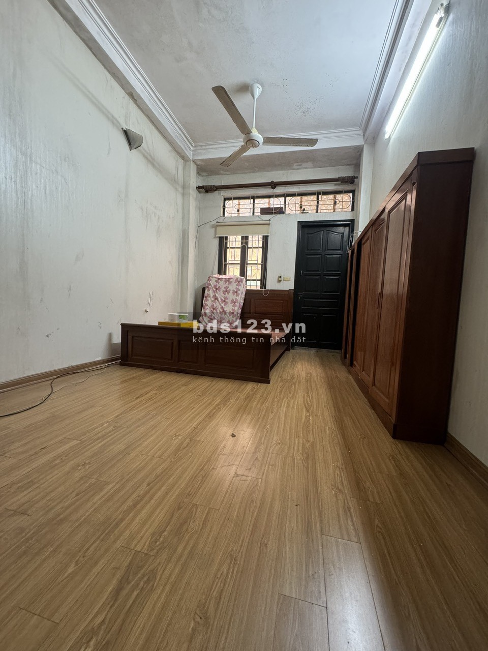 Cần bán nhà riêng 30m2 tại trung tâm quận Ba Đình