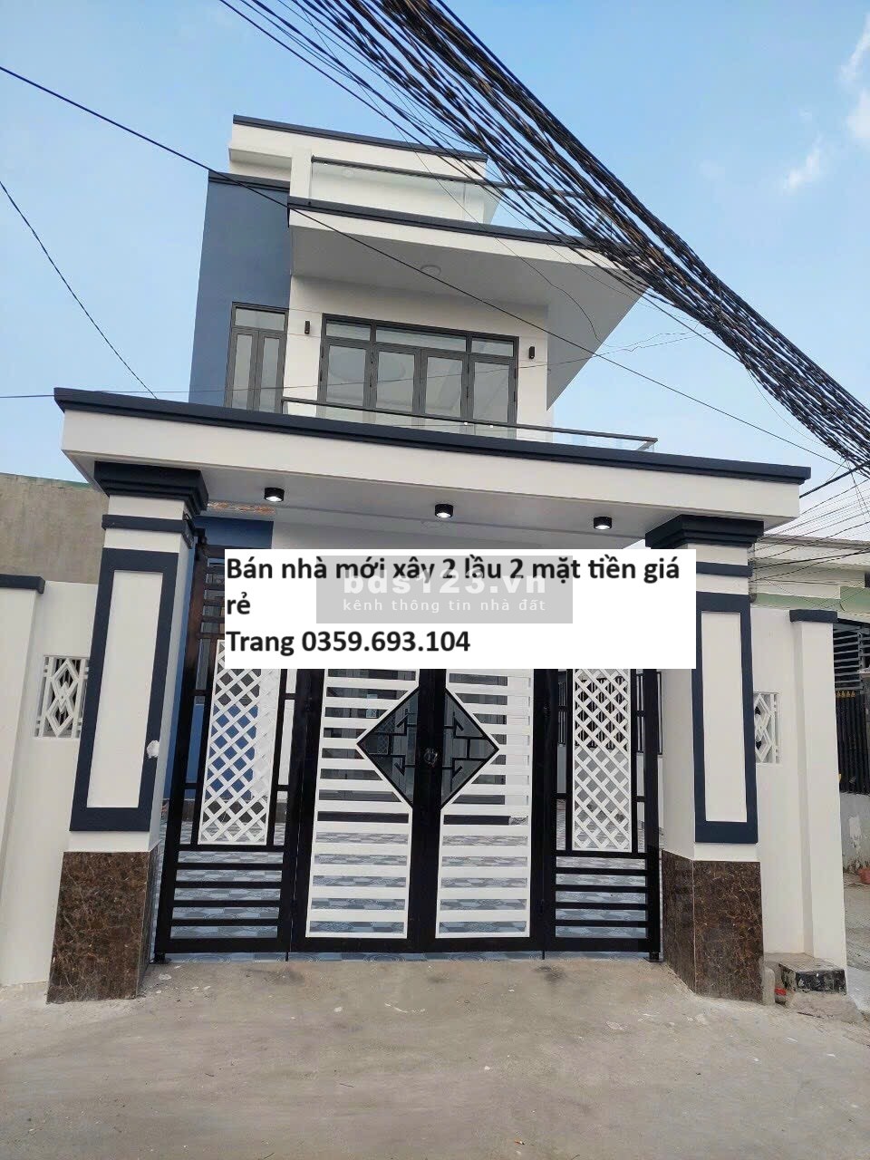 Bán nhà 2 lầu 2 mặt tiền nở hậu chính chủ mới xây giá 2tỷXxx