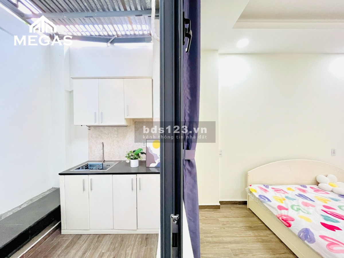 Cho thuê phòng nằm ngay Đảo kim cương FUll nội thất có ban công nằm gần mai chí thọ, sala