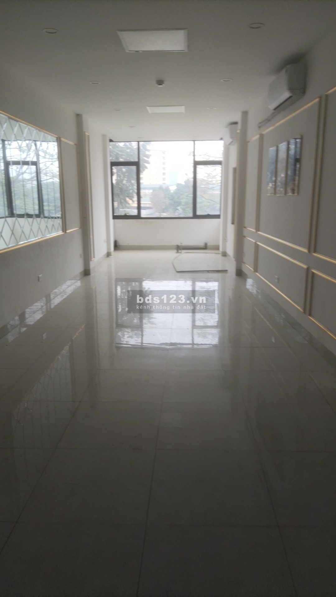 MẶT PHỐ SẦM UẤT VÀ TIỆN ÍCH BẬC NHẤT HÀ NỘI – 70,5M2 - ĐÔNG BẮC