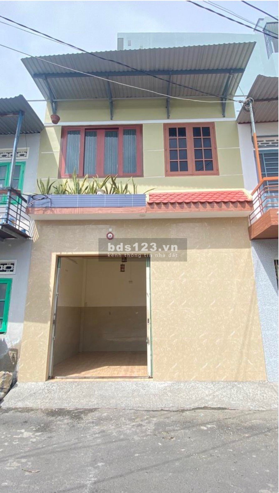 Bán Nhà Mặt Tiền Đường Vạn Hòa Chợ Đầm Nha Trang